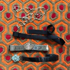 MAKE OFFER! Lot of 4 Belts Mudd Women’s Belt Set in Black & Silver Zoo York